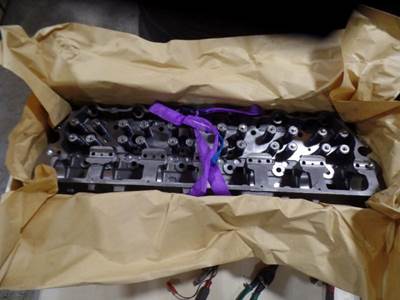 Caterpillar C15 ACERT Cylinder Head