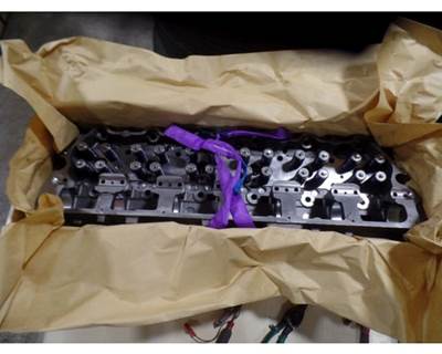 Caterpillar C15 ACERT Cylinder Head