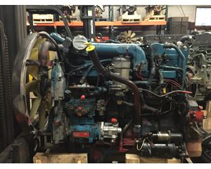 International DT466E Diesel Engine