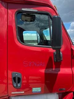 Freightliner Cascadia Front Door Assembly
