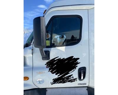 Freightliner Cascadia Front Door Assembly