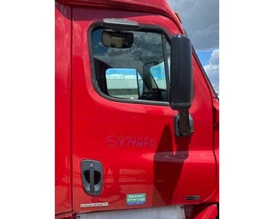 Freightliner Cascadia Front Door Assembly