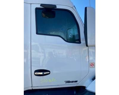 Kenworth T680 Front Door Assembly