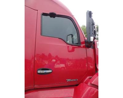 Kenworth T680 Right Front Door Assembly