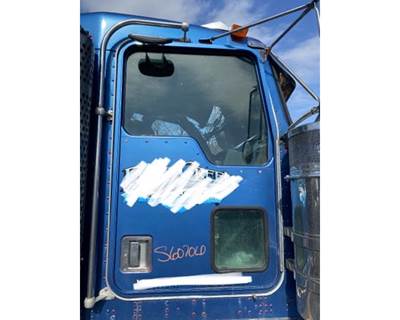 Kenworth T800 Front Door Assembly