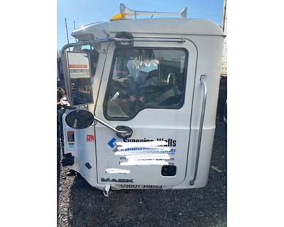Mack Pinnacle CXU613 Front Door Assembly