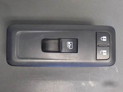 International LT625 Door Electrical Switch