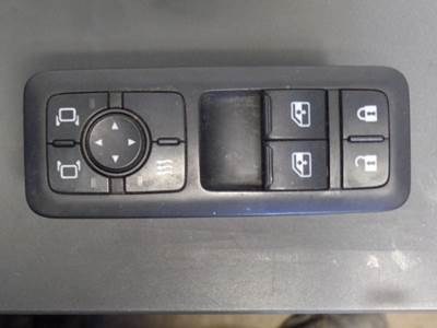 International LT625 Door Electrical Switch