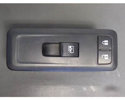 International LT625 Door Electrical Switch