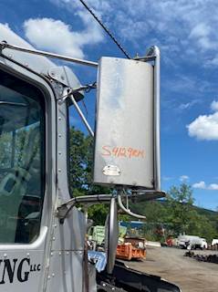 2012 KW T-800 Right side mirror assembly