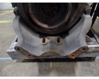 Detroit DD15 Engine Mount