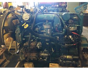 2004 INTERATIONAL DT466 Diesel Engine