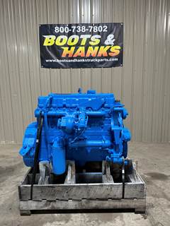 2000 International DT466 Diesel Engine Assembly