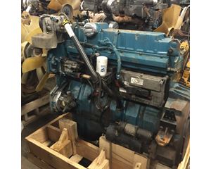 International DT466E Diesel Engine