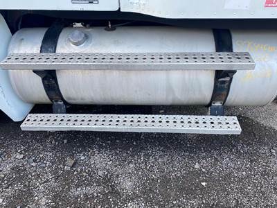 Freightliner Columbia Fuel Tank