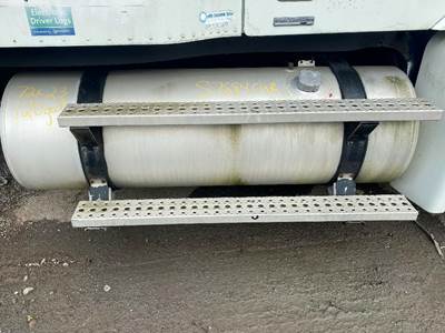 Freightliner Columbia Fuel Tank