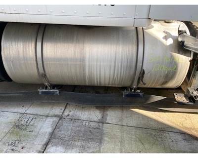 Kenworth T680 Fuel Tank