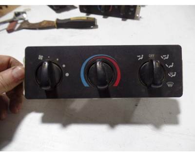 2006 Ford F-650 Cab Heat Control Panel, Heat Only