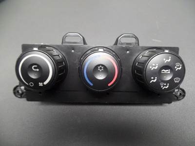 Freightliner Cascadia Heater / AC Temp Control