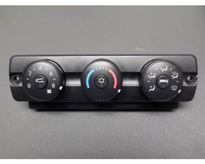Used 2015 Freightliner Cascadia Sleepercab Temperature Control Module, Part # A22-60645-501
