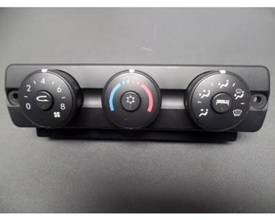Freightliner Cascadia Sleepercab Temp Control Module w/ Sleeper Auxiliary, Part # A22-60645-501
