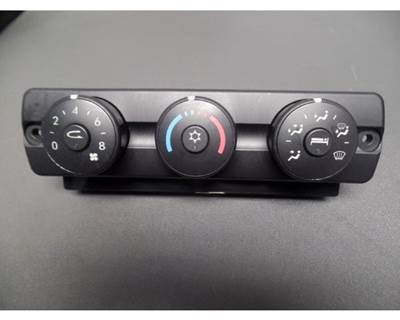 2014 Freightliner Cascadia Sleeper Temperature Control Module, Part # A22-60645-501