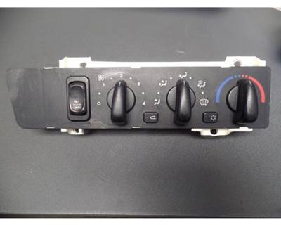 Freightliner Columbia Cab Climate Control Panel w/ Bunk Override, Part # A22-54708-213