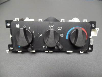 Freightliner FL70 Heater / AC Temp Control