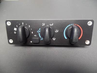 Freightliner M2 Heater / AC Temp Control
