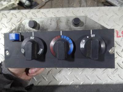 International 4700 Heater / AC Temp Control