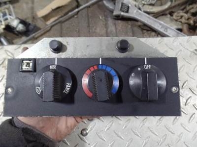 International 4700 Heater / AC Temp Control