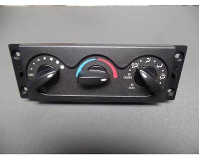 International Lonestar Cab Heater / A/C Temp Control Module, Part # 3827580C1