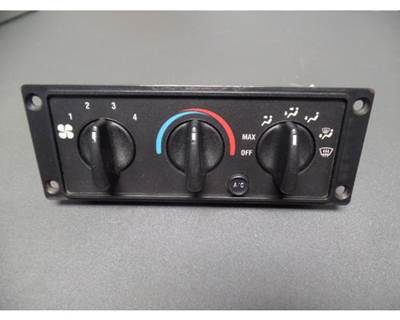 International 9200I Day Cab Climate Control Module, Part # 3518702C93
