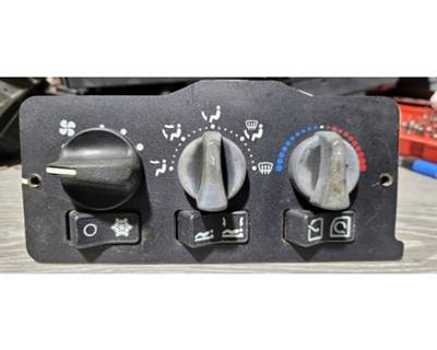 2004 Kenworth T2000 Climate Control Panel, Part # F21-1005-1