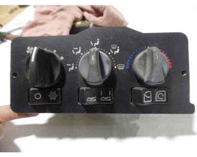Kenworth T2000 Heater / AC Climate Control Panel, Part # F21-1005-1