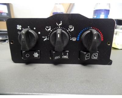 Used Kenworth T2000 Climate Control Panel, Part # F21-1005-1, Fits T700