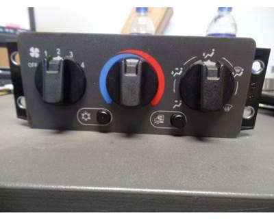Mack CXN Climate Control Module, Part # 29RD324AM