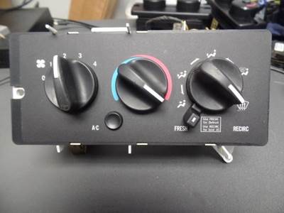 Mack Granite CV713 Heater / AC Temp Control for a Mack CV713 GRANITE