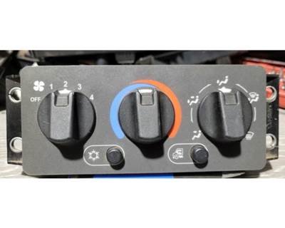 Mack CXN613 Climate Control Module, Part # 29RD324AM