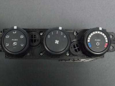 Mitsubishi Fuso FE Heater / AC Temp Control