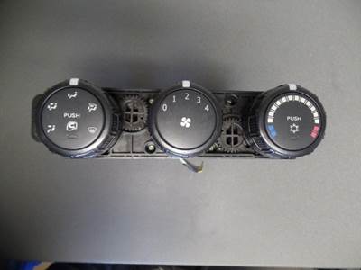 Mitsubishi Fuso FE Heater / AC Temp Control