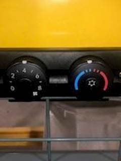 Used Freightliner temp control unit