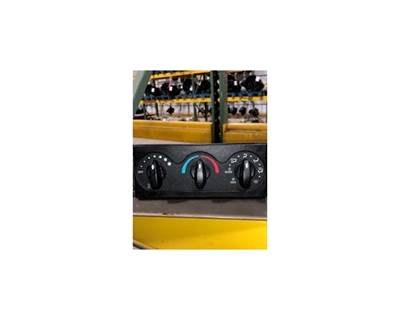Used International Prostar A/C temp control unit