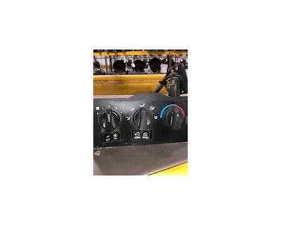 Used Peterbilt 379 A/C Heater Control unit