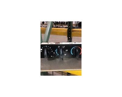 Used Freightliner A/C Heater temp control unit