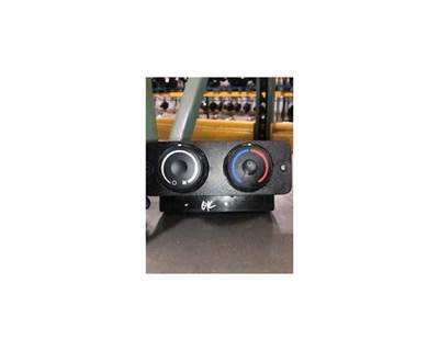 Used Freightliner Cascadia sleeper temp control unit