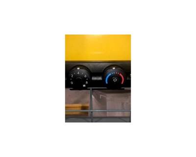 Used Freightliner Heater/AC Temp Control Unit
