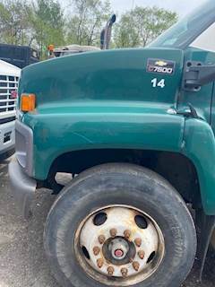 Chevrolet C7500 Hood