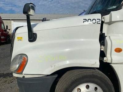 Freightliner Cascadia Hood