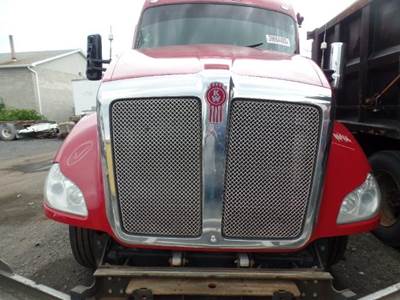 Kenworth T680 Hood